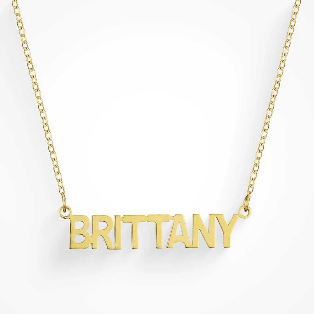 a Personalized Necklace Makes the Perfect Gift for Loved Ones